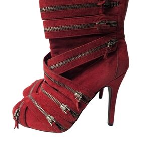 Anne Michelle Red Heeled Boots with Strappy Zipper Design Sz 7.5